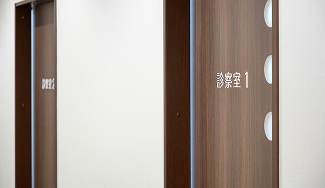 診察室入り口